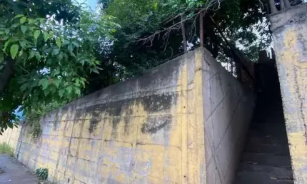 Terreno a venda, ótimo para quem quer construir um ponto comercial