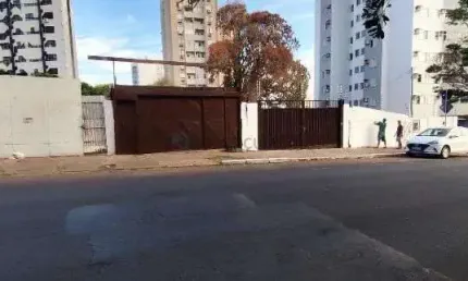 Vende Terreno de 1765m para comercial ou Incorporação