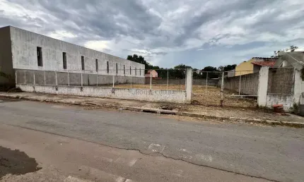 Terreno à venda na Avenida Mário Palma, 01, Ribeirão do Lipa, Cuiabá