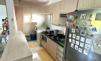 Apartamento No Condomínio Piazza Di Napolli - Venda