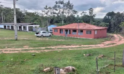 Chacara de 3 hectares na estrada do manso 38 km da cidade de Cuiabá-MT