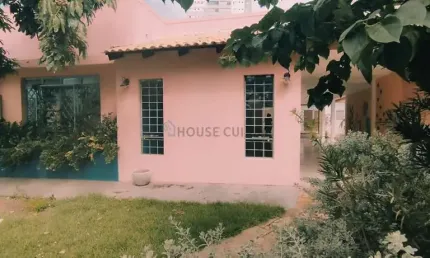 Vendo Excelente Casa Comercial/Residencial No Bairro Duque De Caxias