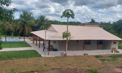 excelente fazenda de 120 hectares somente 43 km da capital Cuiabá MT