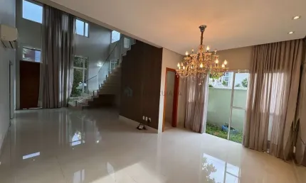 Vendo ou Alugo Linda Casa No Condomínio Belvedere 1