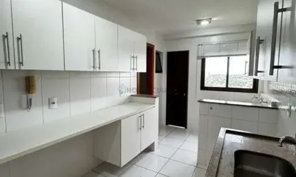 Vendo Excelente Apartamento - Edifício Torres do Parque