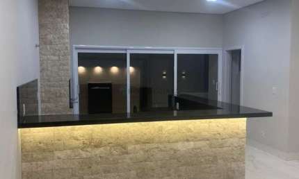 Casa com excelente localização no bairro Jardim Shangri-lá Cuiabá Mt.