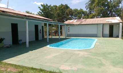 VENDO OU ALUGO!!! Chácara próxima do trevo do lagarto na cidade de Várzea Grande