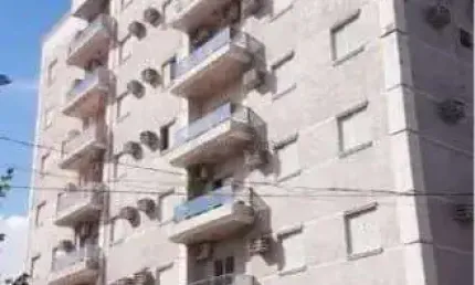 Apartamento Térreo com Excelente Localização Próx Shopping Goiabeiras