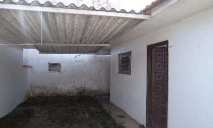 Casa com 3 quartos para alugar na Rua Henrique Coelho Neto, Vargem Grande, Pinhais