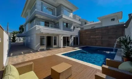 Casa com 4 quartos à venda na Rua das Cerejeiras, Pedra Branca, Palhoça