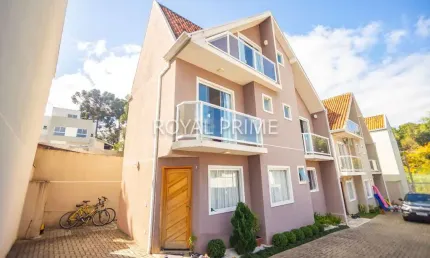 Sobrado em Condomínio com Ático e 3 suítes, 126m² - Santo Inácio - Curitiba/PR