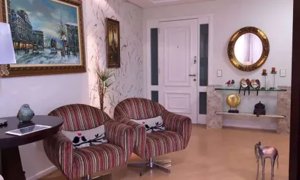 Apartamento Mobiliado com Sacada, 3 Quartos, 2 Vagas à venda, 149 m² - Centro - Curitiba/PR
