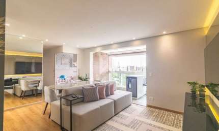 Apartamento Mobiliado, Andar Alto com 3 Quartos em Cond. Clube - Venda 95m² - Mossunguê - Curitiba/PR