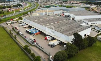 Barracão Industrial com 1820 m² em Localização Estratégica
