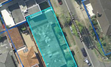 Terreno de esquina na Av. Silva Jardim - ZR4 com 519,25 m² á Venda - Batel - Curitiba/PR