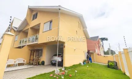 Sobrado de esquina com quintal, ático e 3 quartos à venda, 154 m² - orleans - curitiba/pr