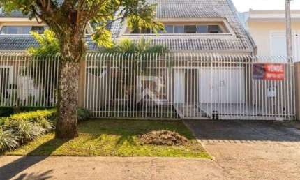 Casa à venda, 4 quartos, 1 suíte, 2 vagas, Água Verde - Curitiba/PR