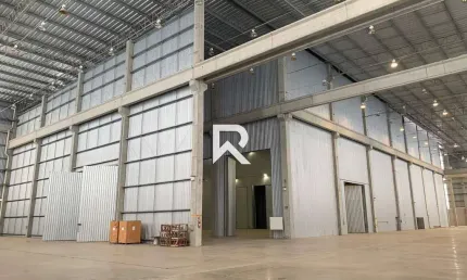 Galpão Logístico c/ 7.712,25m² e Docas adaptáveis - CIC, Curitiba/PR