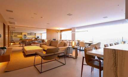 Apartamento de Luxo Mobiliado c/ ambientes integrados, 255m², 3 suítes e 4 vagas, no Ecoville