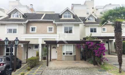 Sobrado Triplex Mobiliado no Residencial Yard Ecoville - 189m² - Campo Comprido - Curitiba/PR