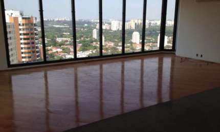 Cobertura Duplex com 3 suítes 2 vagas a venda na Vila Madalena