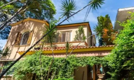 Casa com 5 dormitorios 2 vagas a venda no Jardim Paulista