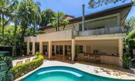 Casa em condomínio com 4 suítes 5 vagas a venda no Alto da Boa Vista