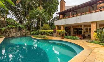 Casa de Condomínio com 4 suítes 5 vagas a venda no Alto da Boa Vista