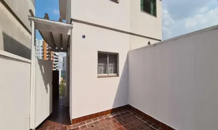 Casa com 3 dormitórios 2 vagas a venda na vila madalena