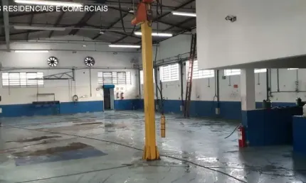Barracão / Galpão / Depósito à venda na Rua Atibaia, --, Vila Valparaíso, Santo André