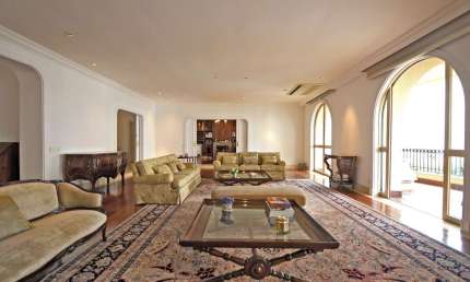 Apartamento com 4 suítes 8 vagas a venda no Jardins
