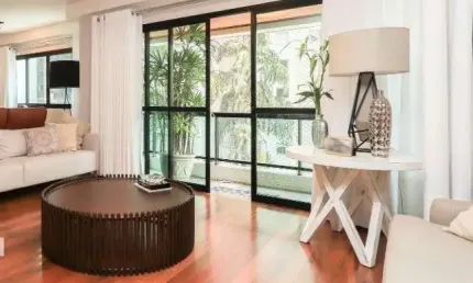 Apartamento com 4 suítes 6 vagas a venda na Aclimação