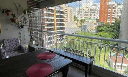 Apartamento com 2 dormitórios 2 vagas a venda no Panamby