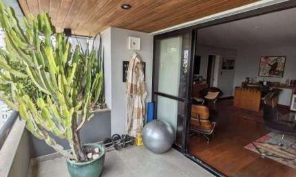 Apartamento com 4 dormitorios 3 vagas a venda na Vila Andrade