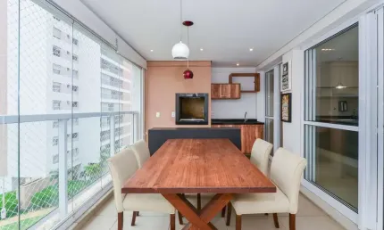 Apartamento com 3 suítes 2 vagas a venda na aclimação