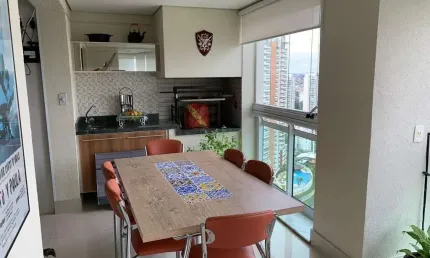 Apartamento com 2 suítes 4 vagas a venda no Panamby