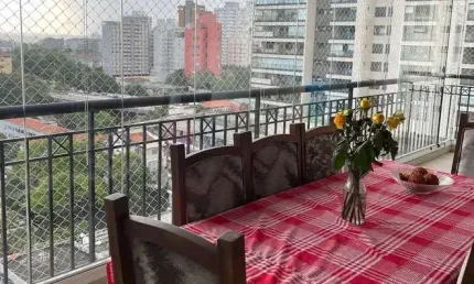 Apartamento com 4 dormitórios 2 vagas a venda na Pinheiros