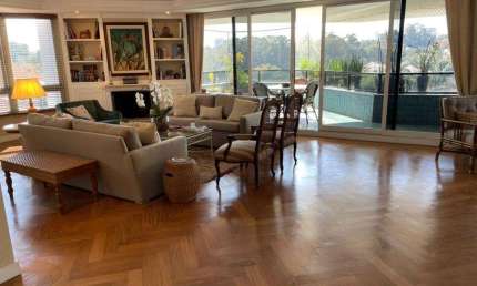 Apartamento com 4 suítes 6 vagas a venda no Real Parque