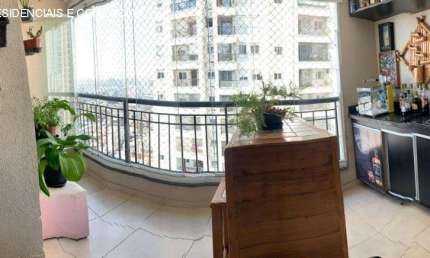 Apartamento com 3 dormitórios 1 vaga a venda no Morumbi