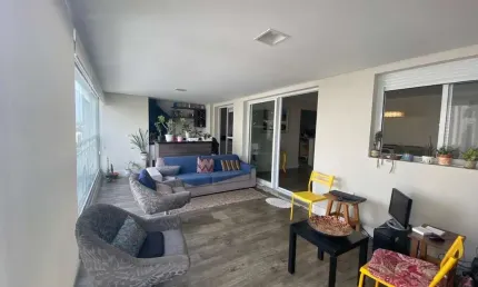 Apartamento com 3 suítes 2 vagas a venda na Vila Mascote