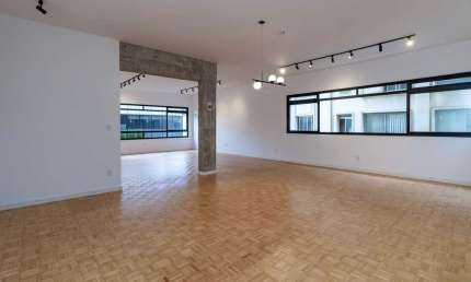 Apartamento com 3 dormitórios 2 vagas a venda em Pinheiros
