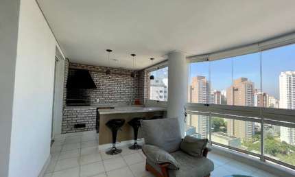 Apartamento com 04 suítes 04 vagas a venda no Panamby