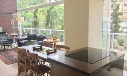 Apartamento com 3 suítes 3 vagas a venda no Campo Belo