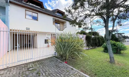 Sobrado com ático 275m² - 04 dormitórios - uberaba - curitiba- pr