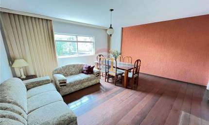 Apartamento mobiliado com 3 quartos, sala, cozinha com DCE 1 vaga de garagem numerada,175 m².