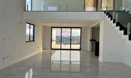 Casa de alto padrão Alphaville Juiz de Fora. com 4 quartos, 4 suítes, 2 vagas, área de lazer.