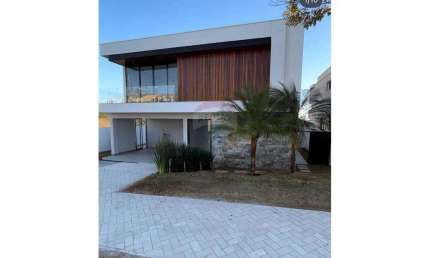 Casa com 4 quartos, 3 suítes, piscina com prainha, à venda, 430 m² por R$ 2.290.000 - Alphaville - Juiz de Fora/MG