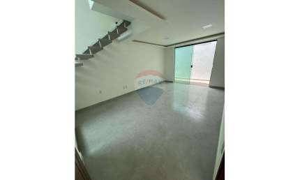 Casa com 2 quartos,  suíte, área gourmet, 2 vagas, Condomínio fechado, Marilândia, Juiz de Fora/MG