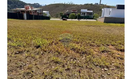 4 terrenos a venda no melhor condomínio fechado, Alphaville, são 4 opções para escolher todos com o mesmo valor e metragem