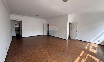Apartamento para locação 4 quartos sendo 2 suítes, sala, cozinha, banheiro, portaria 24 horas, elevador e 1 vaga.